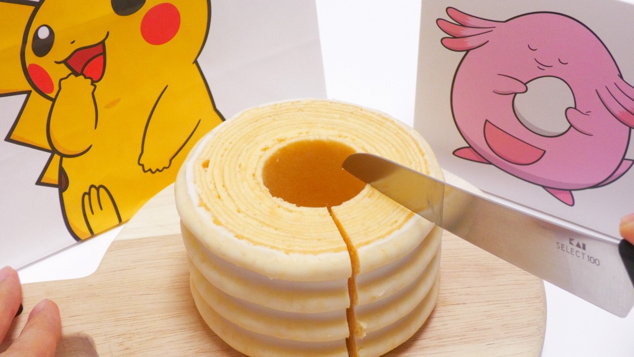 Pokemon Chansey Baumkuchen with Magic Spin Mug