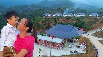 Cháu Bảo và cư dân làng Nủ phấn khởi ngày hội đại đoàn kết toàn dân tộc - Làng Nủ tháng 11/2025