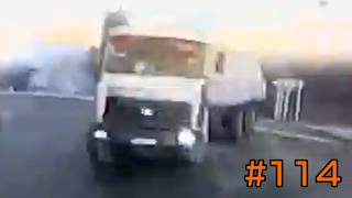 Extreme Car Accidents #114