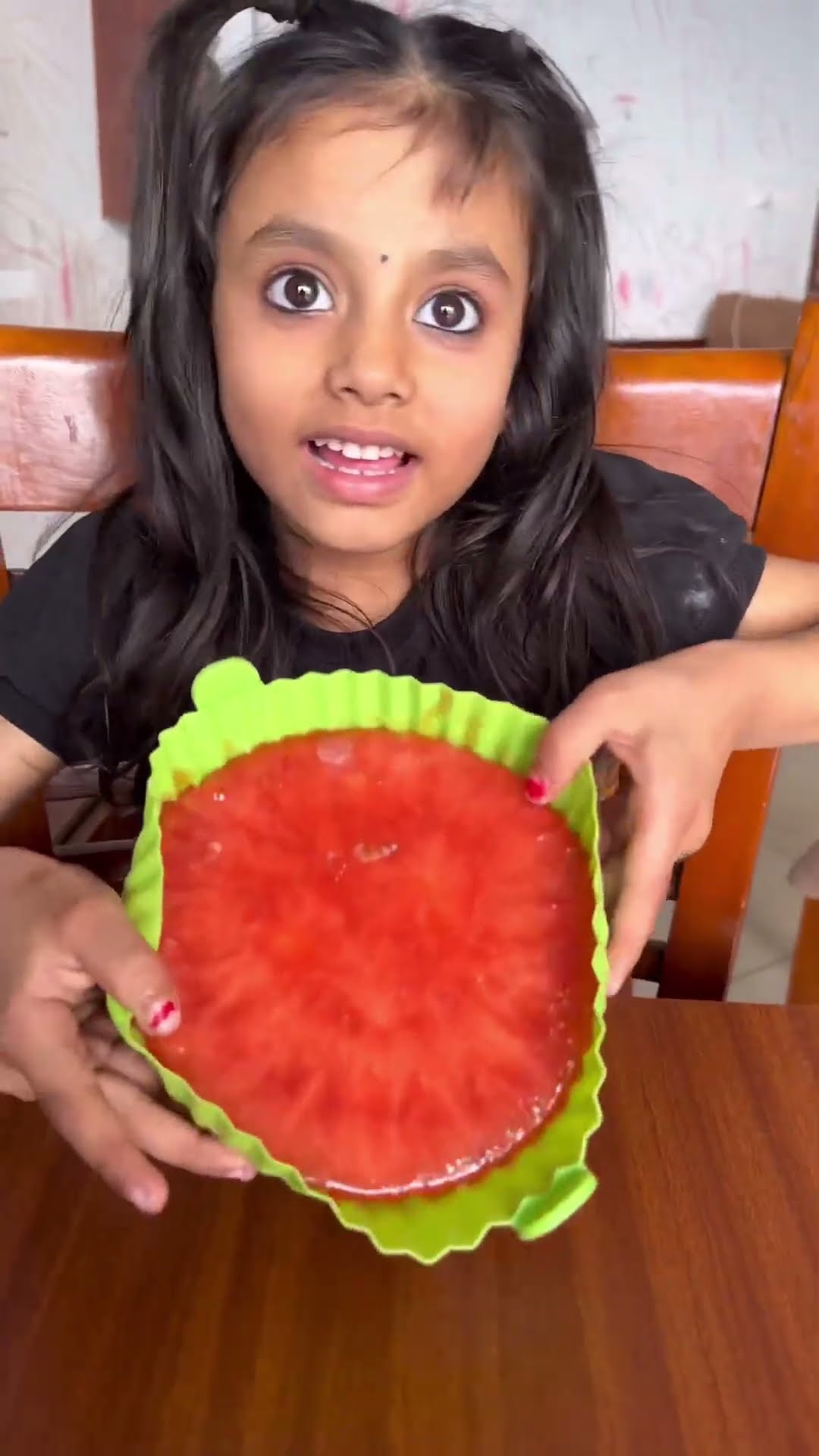 Giant Gummy strawberry ? Tom\u0026Jerry #shorts