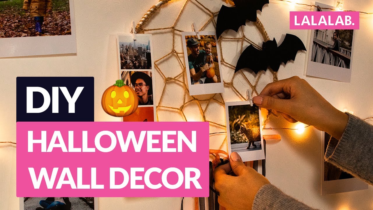 24 Halloween Wall Decor Ideas to Stylishly Spookify Your Home