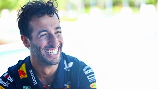 Daniel Ricciardo STUNNED over meeting Anne Hathaway at the Met Gala | ESPN F1