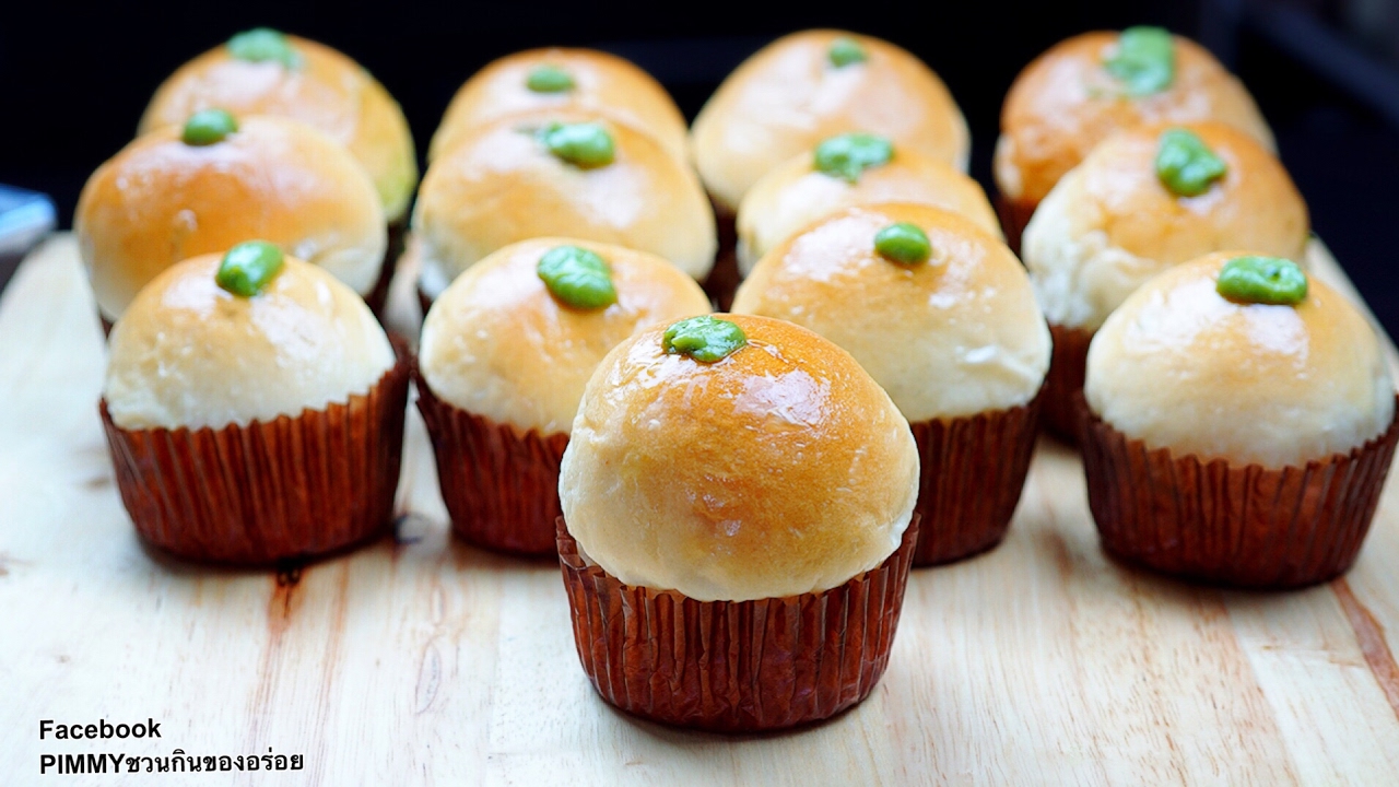 ขนมปังนุ่มไส้สังขยาชาเขียว