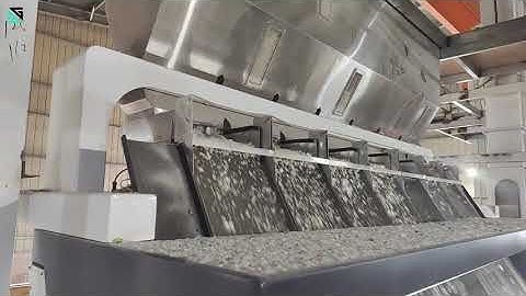 SG PET plastic sorting machine/color sorter machine