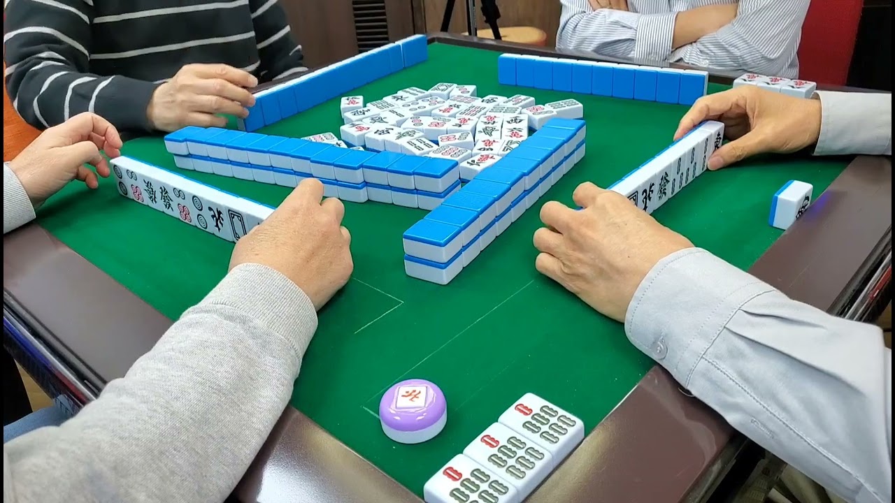 大牌系列A No.69 混一色對對糊 双番北發財自摸十番 jackpot 720