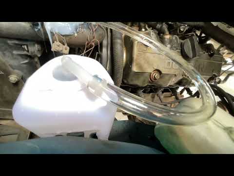 Video Tác dụng của bình nước phụ ôtô khi tắt máy. - youtube