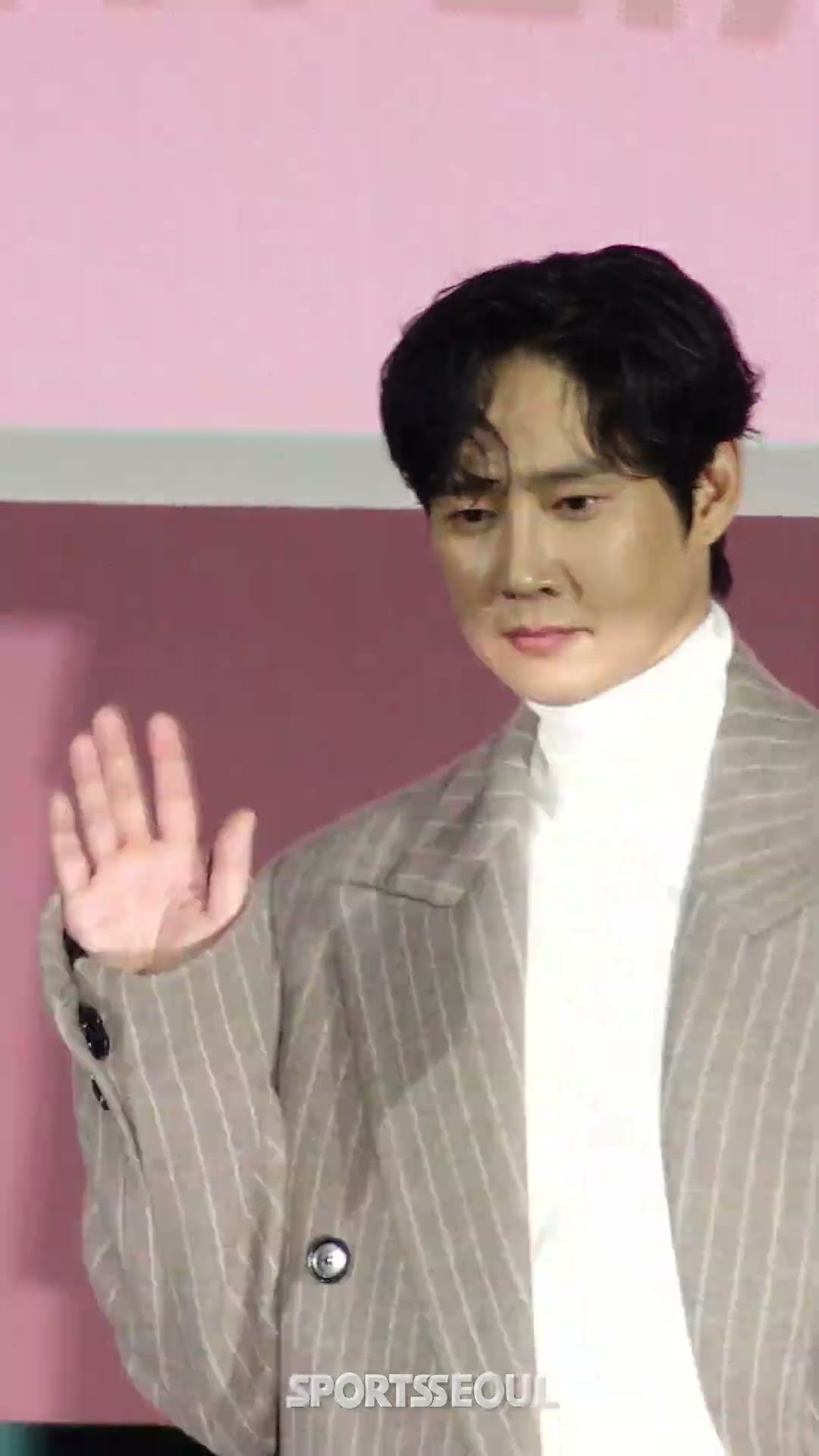 트렌스젠더 된 전재준? 박성훈, 훈훈한 미소 #오징어게임2