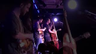 Famous Billy Strings “Black Clouds” 1/23/18 Net Worth