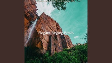 Pulsating Backdrops for Spa Hour