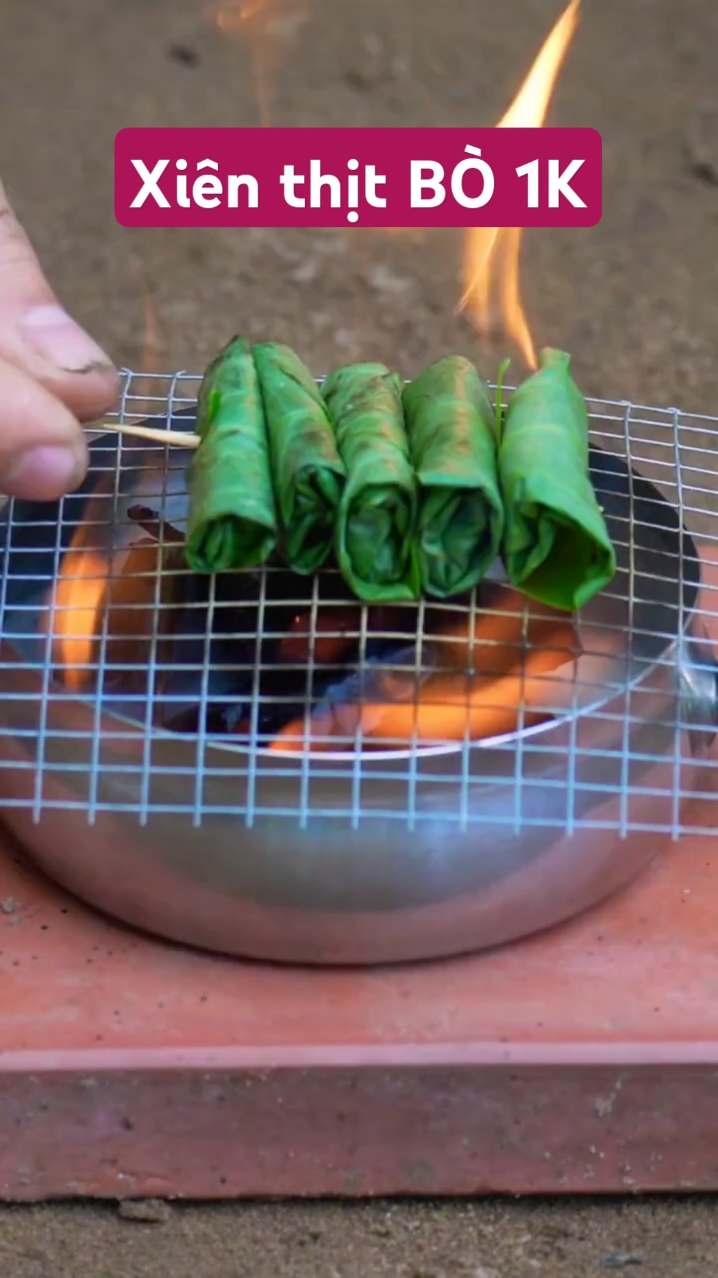 Làm xiên thịt bò nhỏ nhất thế giới