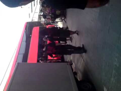 Gackt and GACKTJOB getting out of the bus in Barcelona (バルセロナ)