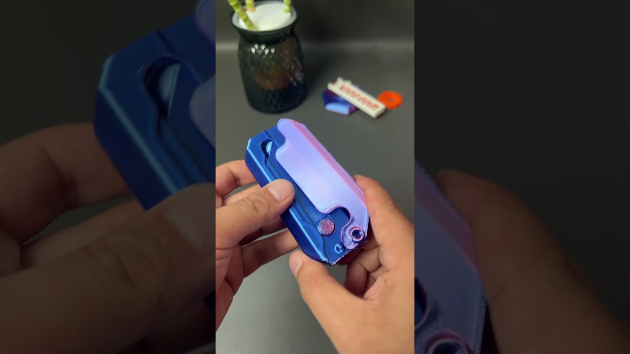 3D Printed Gravity knife 