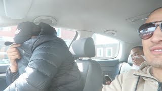 Qucee En Yamiko Stikken In Auto - Nesim Najih Vlog