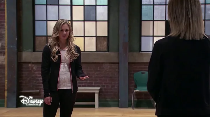 The Next Step | Michelle y Riley bailan Addicted 2...