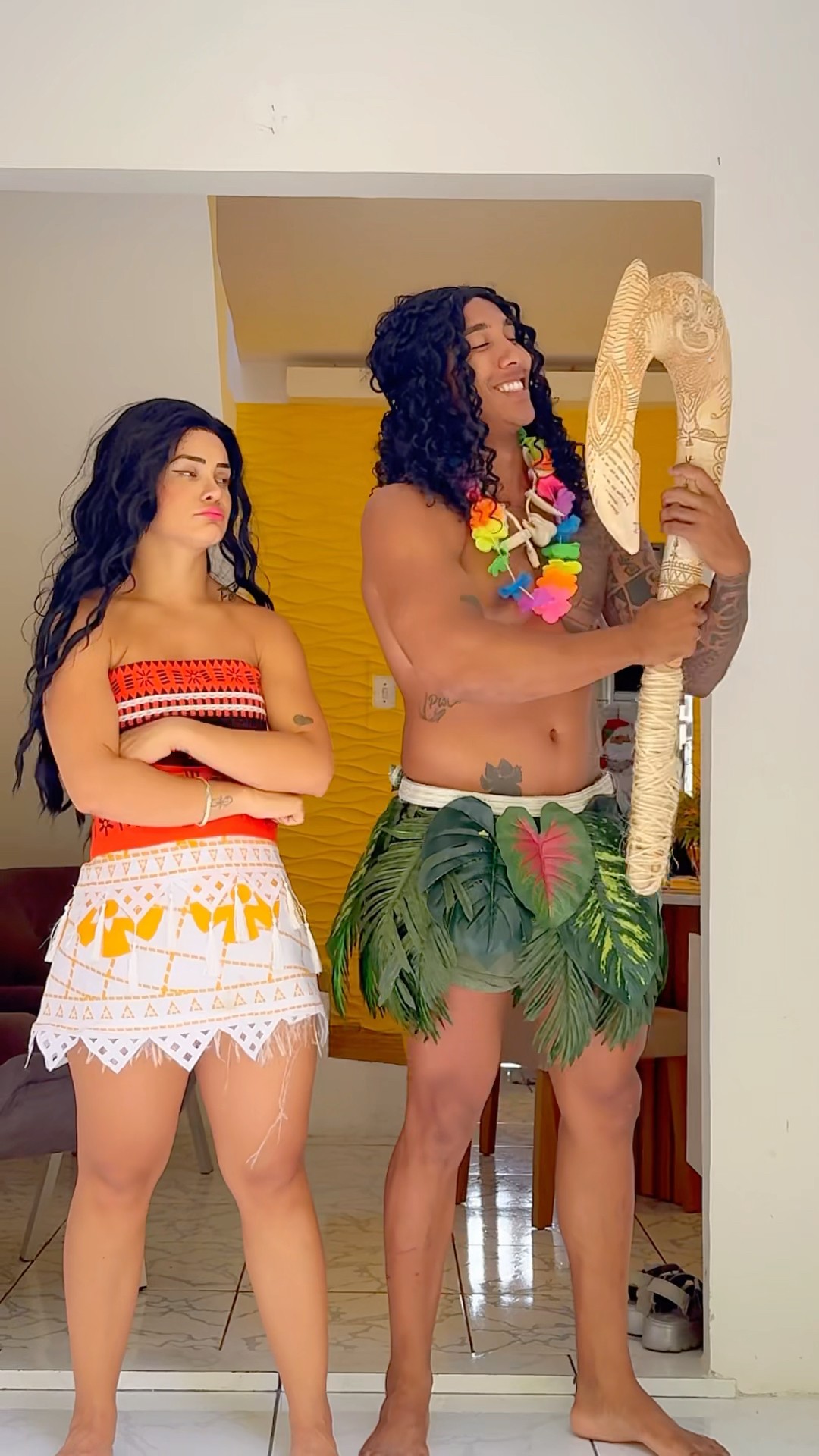 Todo mundo ama o anzol do Maui!​⁠@mayca.brasil #moana #maui #dance #shorts #short