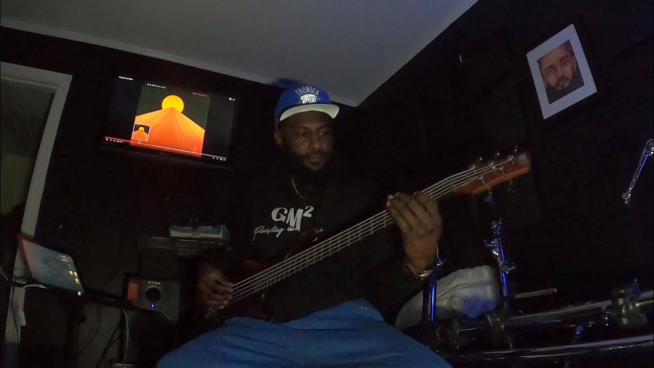 Moonchild- Change Your Mind (bass snippet) Moonchild- Change Your Mind (bass snippet)
