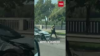 КИЇВ СТОЇТЬ ЧЕРЕЗ ДТП