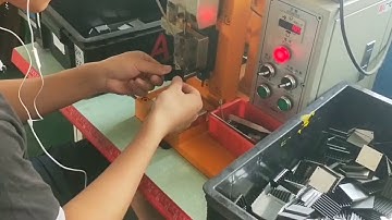 Fully Automatic Pneumatic Riveting Machine High Efficiency