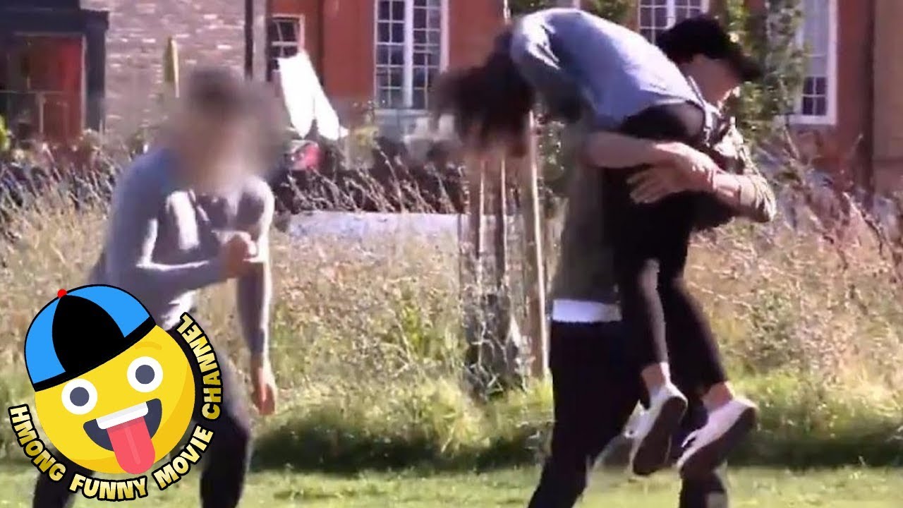 Hmong Funny Movie ♥ Part 17 😂 Saib Hmoob Funny Ua Si Lom Zem Xav Luag