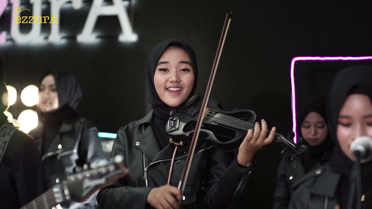 ENAK  DAN SYAHDU!! SHOLAWAT NABI - EZZURA feat. IRTA AMALIA (LIVE PERFORMANCE)  #ezzura #irtaamalia