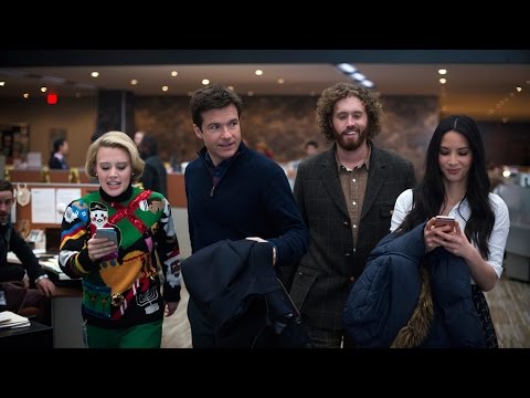 Новогодний корпоратив / Office Christmas Party - Русский трейлер (2016)