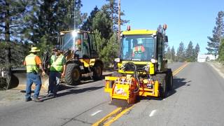 Multihog MH-90 with Cold Planner