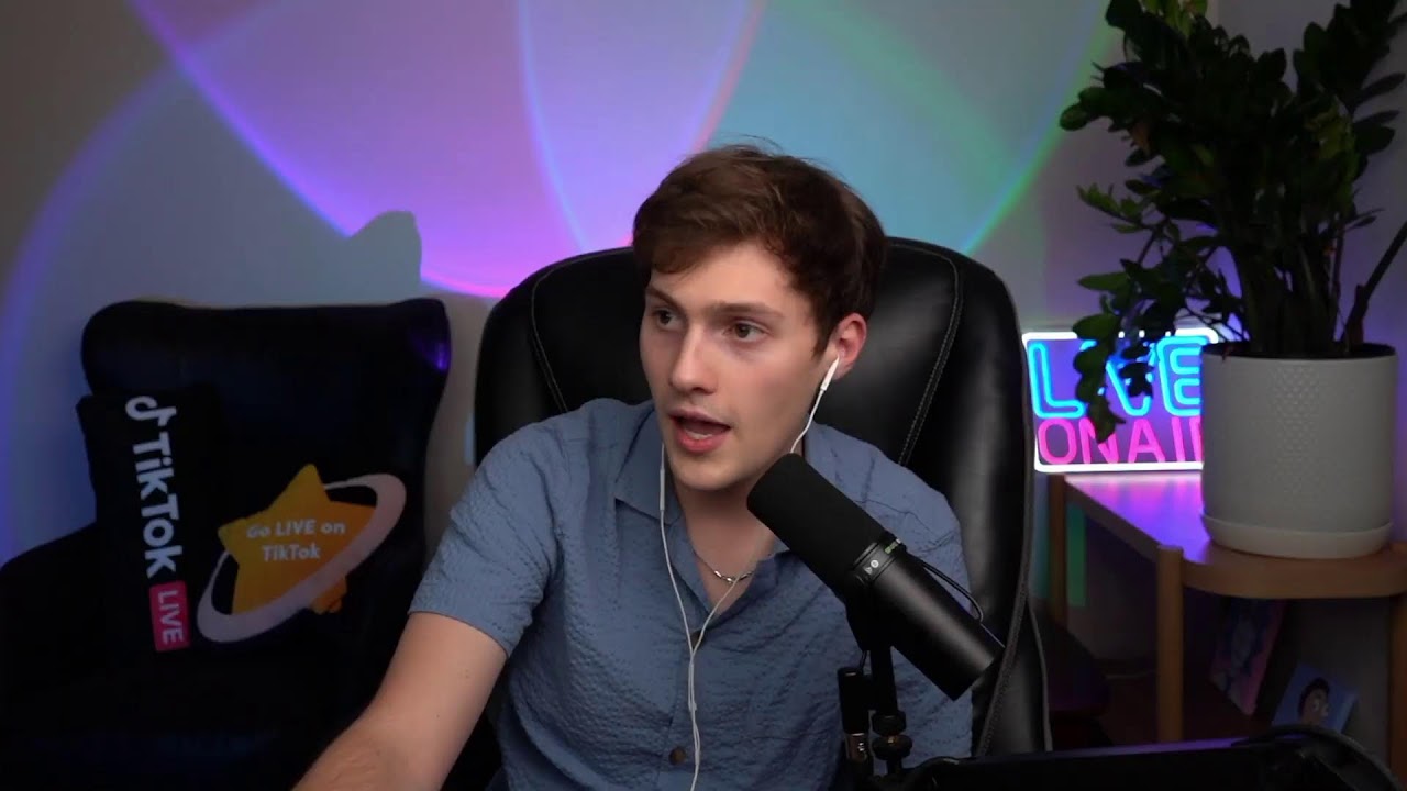 Parker Debates Trump supporters LIVE