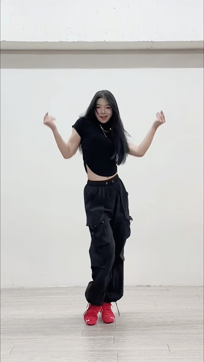 MEOVV - 'MEOW' dance cover #meovv #meow #kpopdance #dancecover