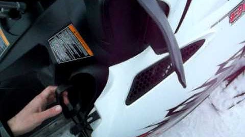 2009 Polaris Switchback 800 Snowmobile 2