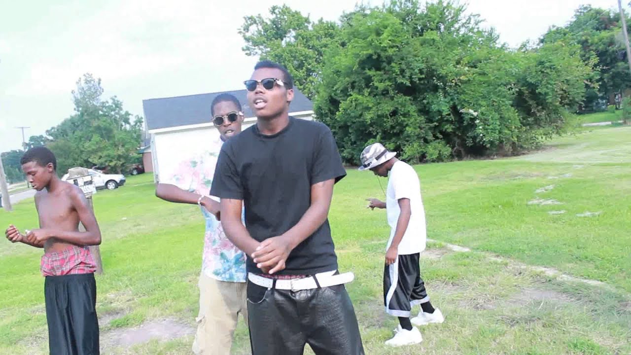 Finesse Gang - "Look at my Wrist" (Official Video)