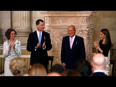 Король Испании подписал акт об отречении от престола