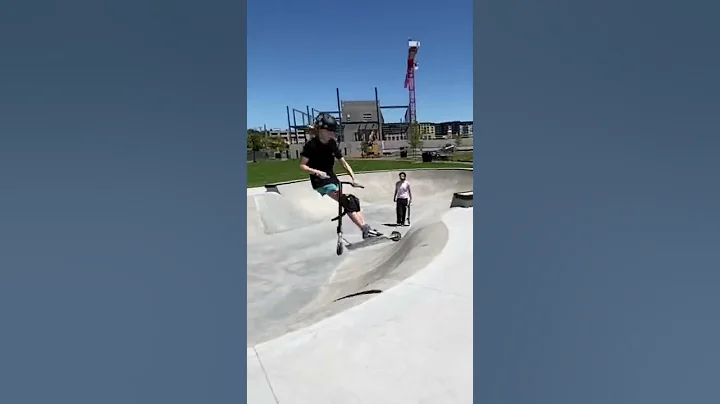WEEKEND CLIPS