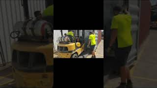 Expandable modular house unloading video