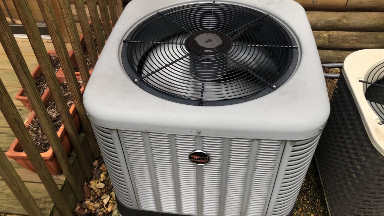 2016 Ruud Heat Pump starting up in cool mode YouTube