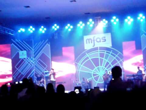 110724 David Archuleta Concert in Hanoi 28min