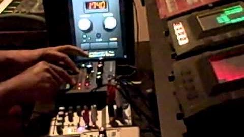 Sonic State of Flux -" Breathe" using Korg Monotribe and KorgSync Kontrol for ipad