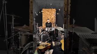 Hey, hey, keep my mouth shut and wave #drumcover #andrewdovgalo #machinegunkelly #papercut