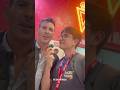 El cuñado no falla… también ha venido al Enrique Roca a animar a su Elche y hacer de las suyas 😂