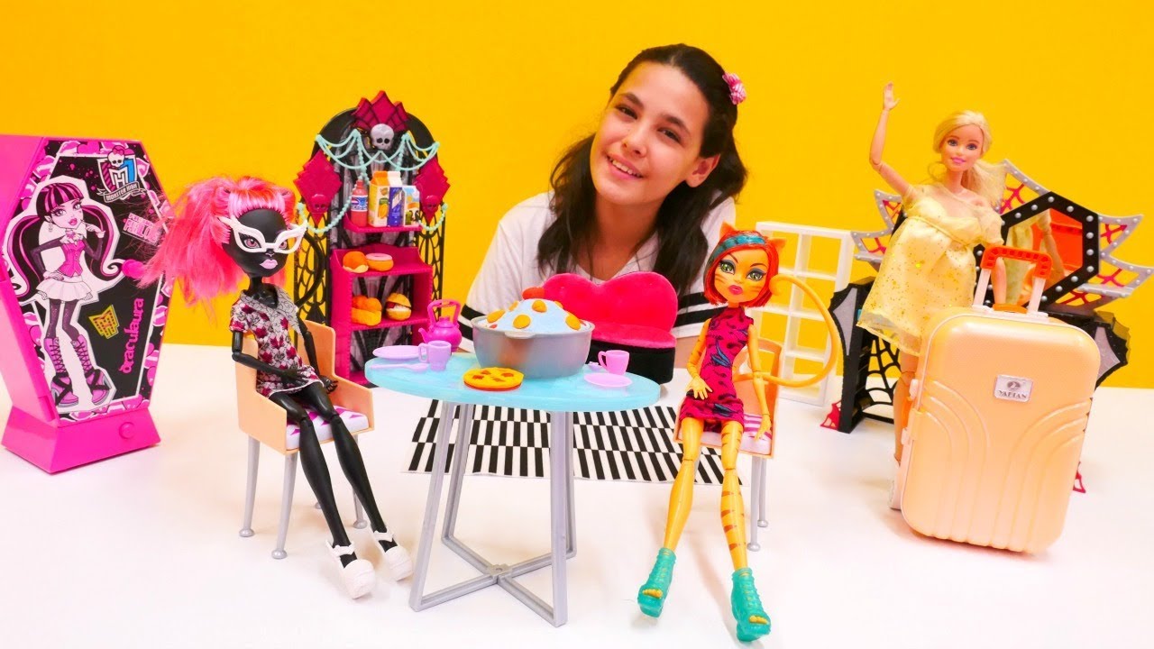 Barbie tatile gidiyor. Kek yapma oyunu YouTube