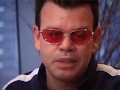 Capture de la vidéo Paul Oakenfold - 'Paul On The Wall' (Full Documentary)