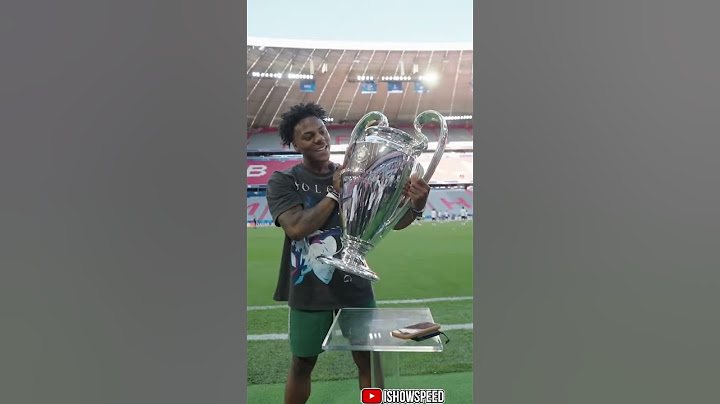 iShowSpeed Lifts The Champions League Trophy!