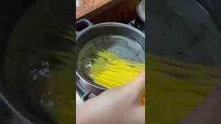 اسرع صوص بولونيز مع اسباجيتي أكله سهله و سريعه و حلوه جداا من مطبخي ?. pasta