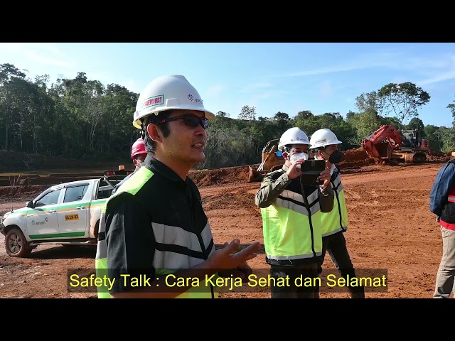 Safety Talk di Tambang Bauksit class=