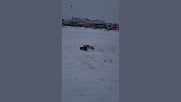 TRAXXAS X MAXX 8S snow bash, drift, spin outs, paddle tires, LED light kit.