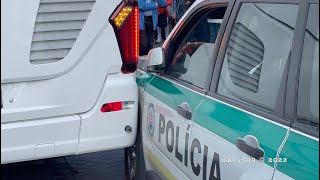 Ako to nespackať ? Nehoda po proteste polícia vs. autobus 28.4.2022 protest pred NR SR Bratislava