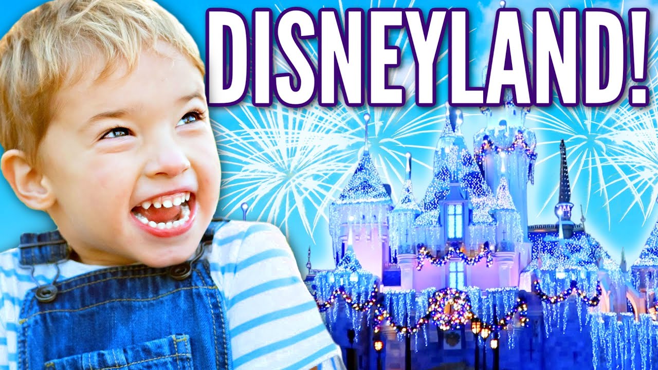 Ballinger Family ✨DISNEYLAND SPECIAL!✨ Luke & Teddy's FIRST TIME! 🎄2022-2023 Holiday Season🎄