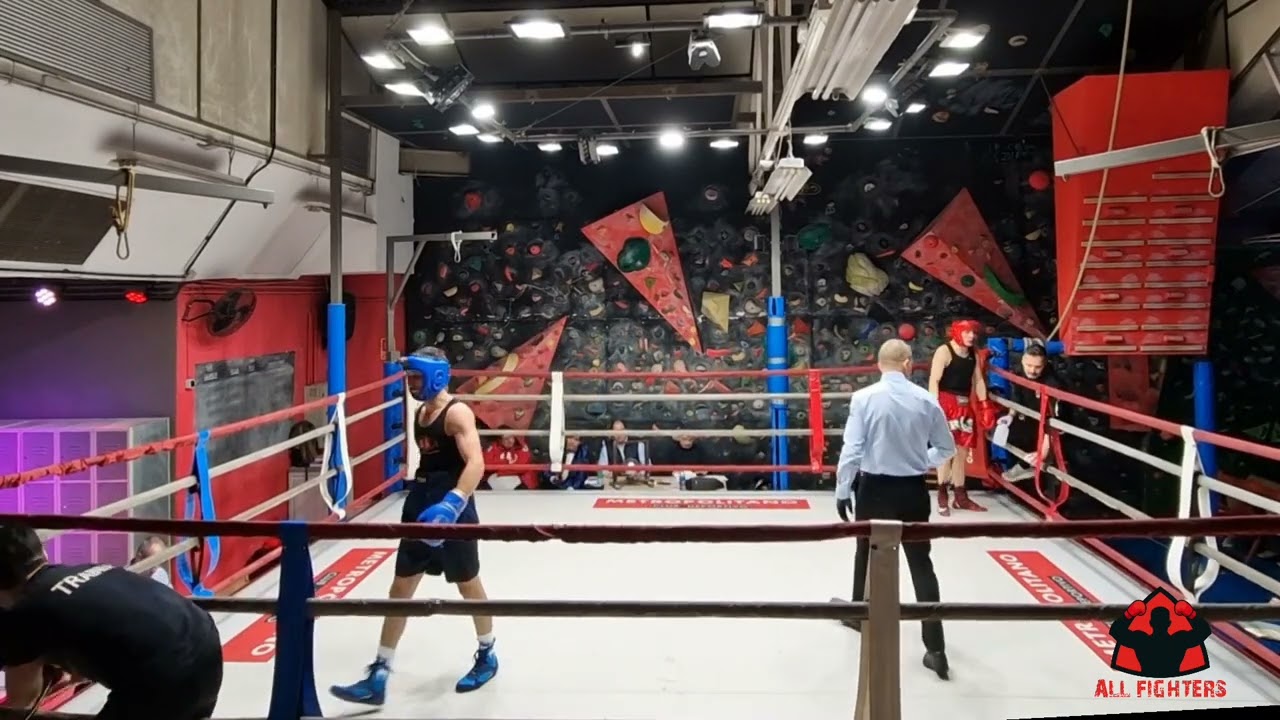 Fernando Mayo (GEA) Vs Abdesamad Aida (Briales Box) Máx 68 Kg. Combate Boxeo Amateur