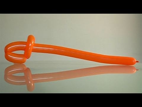 Vídeo: Como Fazer Uma Espada A Partir De Uma Bola