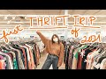 Come Thrift With Me! MY FIRST THRIFT OF 2021 // Lots of Sweaters!