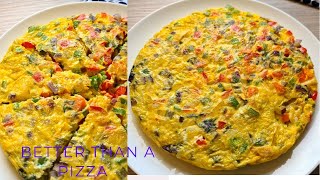 Jinsi ya Kupika Chips Mayai Tamu ya Watu 4 kwenye Pan Moja |chips Egg Omellete |Better Than  a Pizza